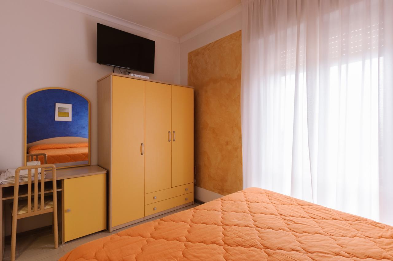Hotel Viking Rimini Eksteriør bilde